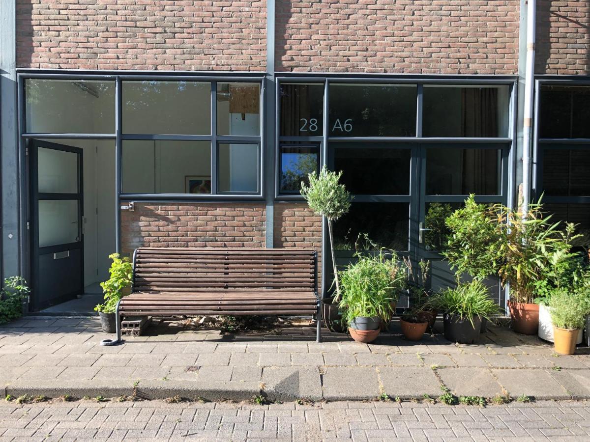 Frühstückspension Studio 28a6 With Free Parking Place Amsterdam